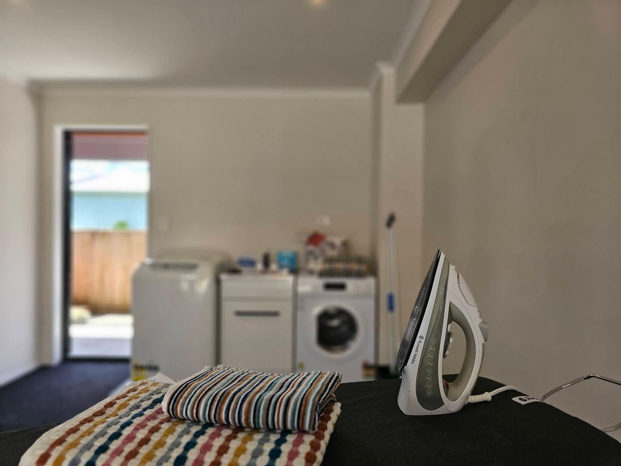 Gazeley Gem Apartment Хамилтън Екстериор снимка